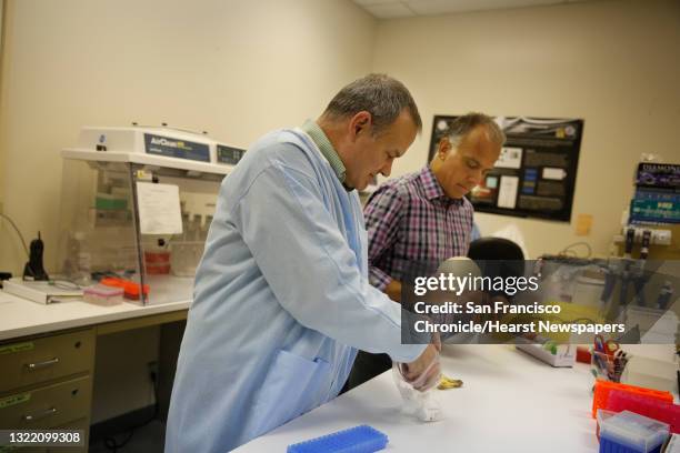 Dencor Lab George 85 Lawrence Livermore National Lab Stock Photos, High-Res Pictures, and ...