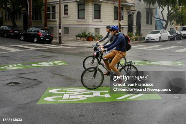 Sharrow Intersection 22 Steiner Gate Photos & High Res Pictures - Getty Images