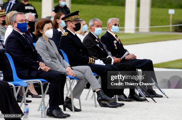 French defence minister Florence Parly, Prefect of Calvados Philippe Court, US Veteran Charles Norman Shay, 96 and British veteran David Mylchreest,...