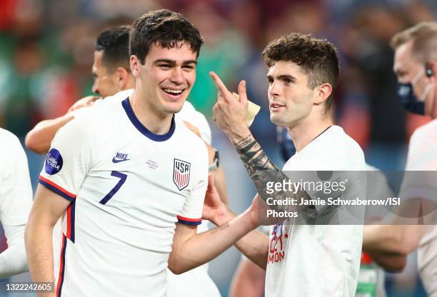 Christian Pulisic and Giovanni Reyna of the United States celebrate their win over Mexico in the Nations League Final during a game between Mexico...
