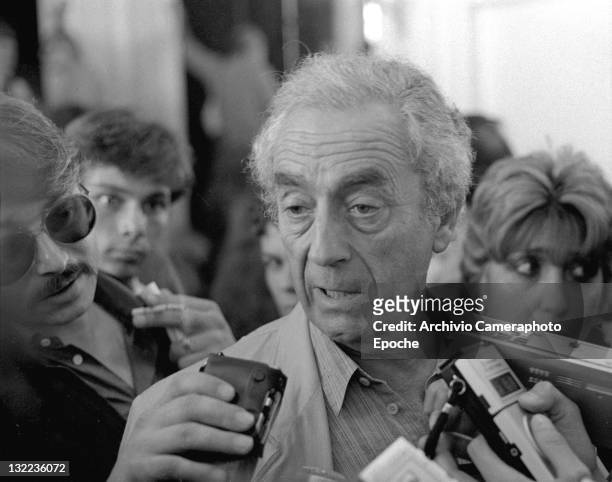 Italian director Michelangelo Antonioni during an interview at the Movie Festival, Lido, Venice, 1984.