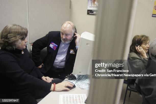 Campaign07_149_ls.jpg From left: Sharon Cornu, Executive Secretary-Treasurer of the Central Labor Council of Alameda County, Rob Reiner and on other...