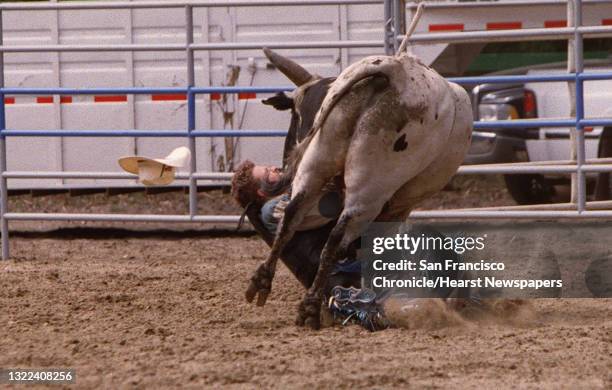 Larry Fields Rodeo Roper 55 Larry Mcdaniel Photos & High Res Pictures - Getty Images