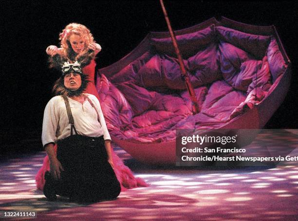 Desmond Barrit as Nick Bottom and Lindsay Duncan as Hippolyta/Titani in "A Midsummer Night's Dream". PHOTO BY LEA SUZUKI
