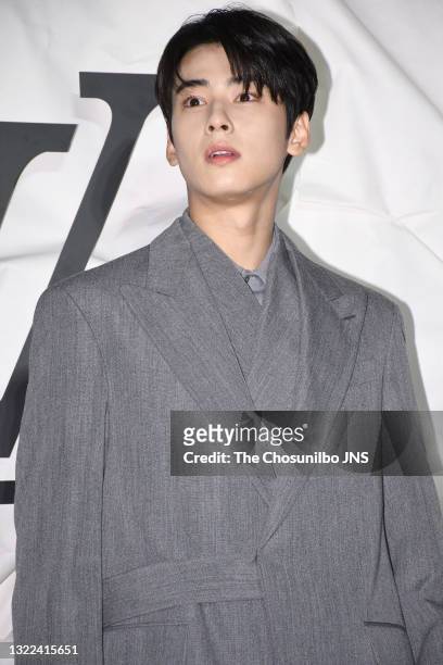 Cha Eun-Woo of ASTRO attends a photo call of Louis Vuitton Opening News  Photo - Getty Images