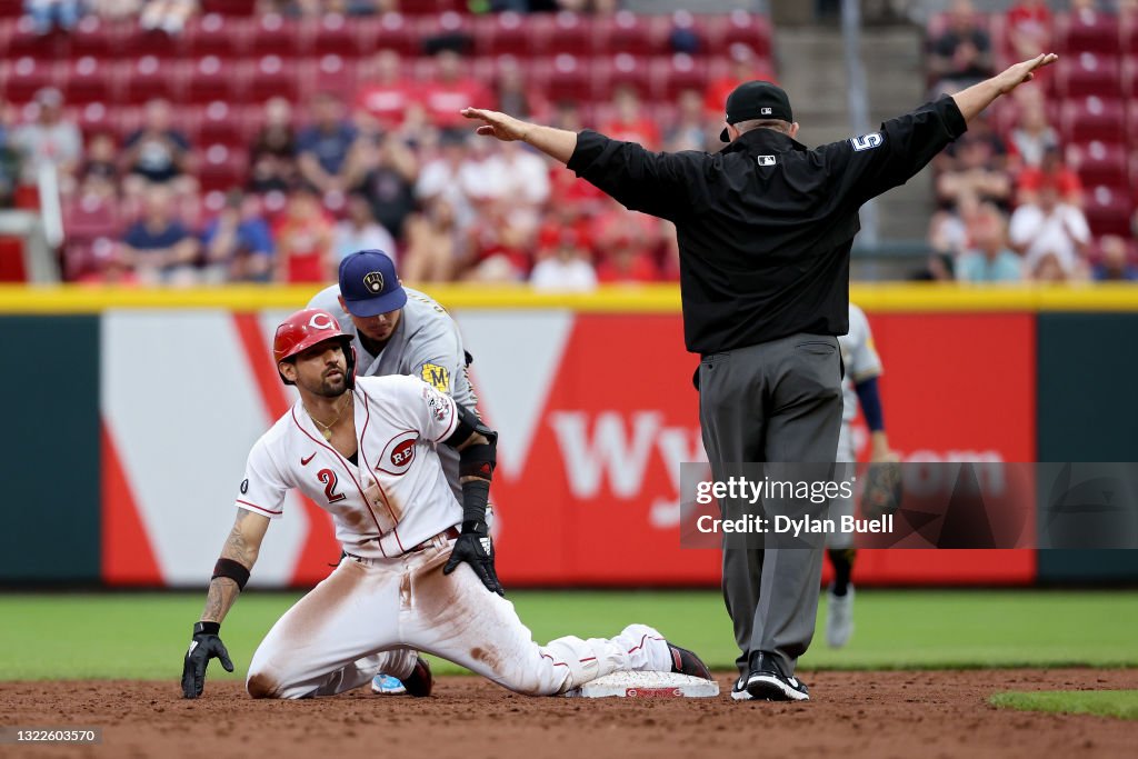 Milwaukee Brewers v Cincinnati Reds