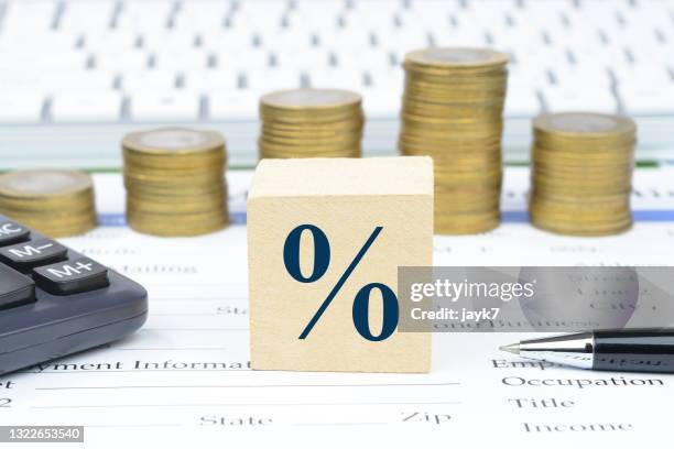 appling for loan - jayk7 currency stock pictures, royalty-free photos & images