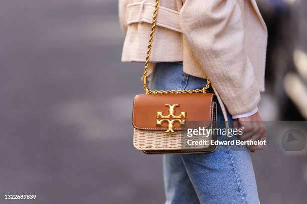 4,632 Tory Burch Purse Photos and Premium High Res Pictures - Getty Images
