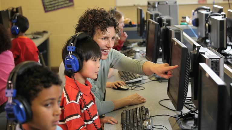 United Computer Lab Teacher Computer Lab Videos and HD Footage - Getty Images