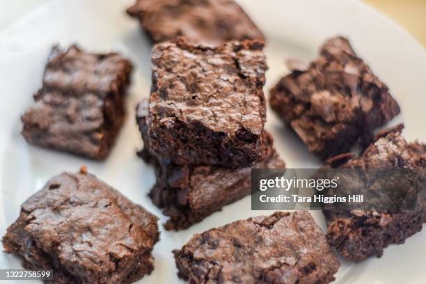 brownies - brownie stockfoto's en -beelden