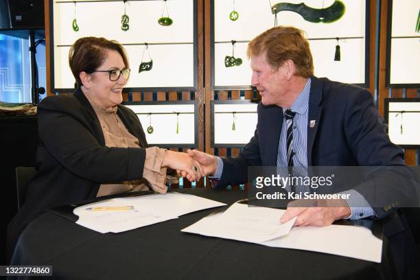 Te Rūnanga o Ngāi Tahu Kaiwhakahaere Lisa Tumahai and NZOC President Mike Stanley sign a Memorandum of Understanding during the New Zealand Olympic...