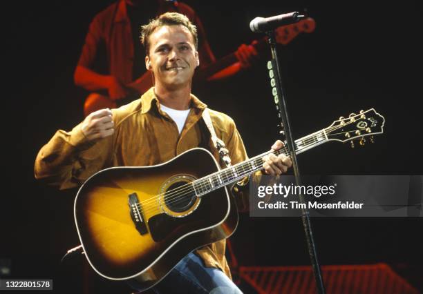 Bryan White performs at Shoreline Amphitheatre on September 5, 1998 in Mountain View, California.