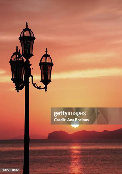 lamp post - guaymas photos et images de collection