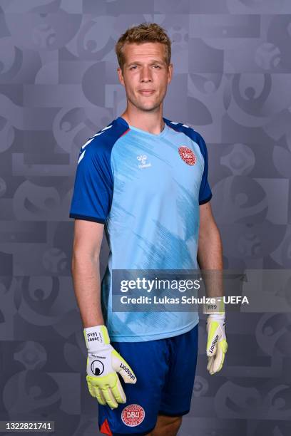 Jonas Roessel Jonas Lossl Denmark Photos and Premium High Res Pictures - Getty Images