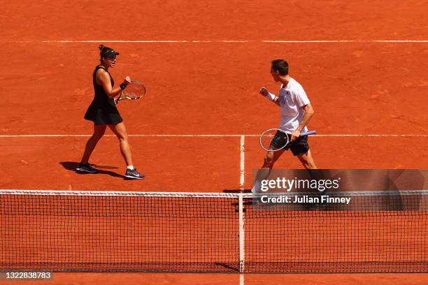 Joe Salisbury of Great Britain and playing partner Desirae Krawczyk of The United States celebrate in their Mixed Doubles Final match against Elena...