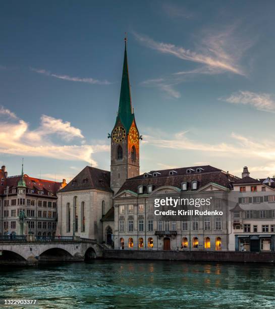 225 fotos e imágenes de Iglesia De San Pedro Zurich - Getty Images