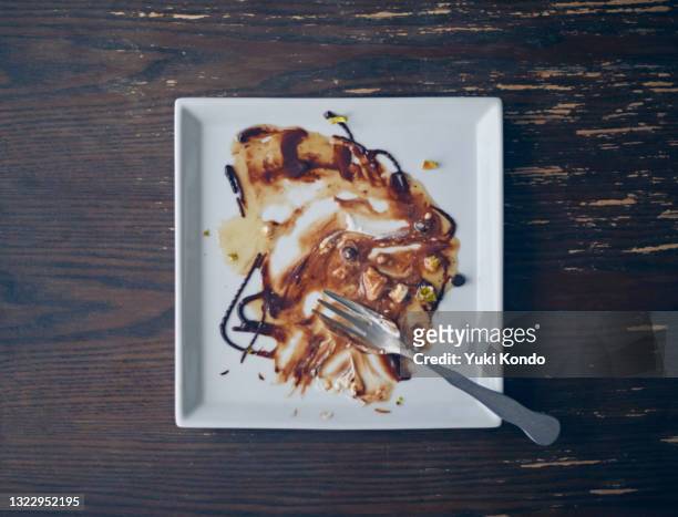 finished plates. - square plate stock pictures, royalty-free photos & images
