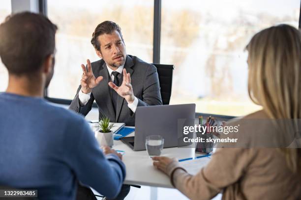 Bank Manager Authentic Photos and Premium High Res Pictures - Getty Images