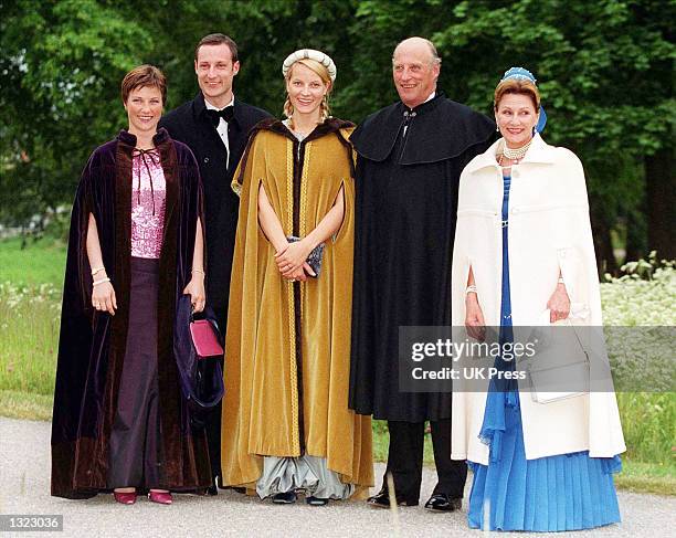 Norway''s Princess Martha Louise, Prince Haakon, Metta Marit King Harold, and Queen Sonja pose for a photograph before attending an evening function...