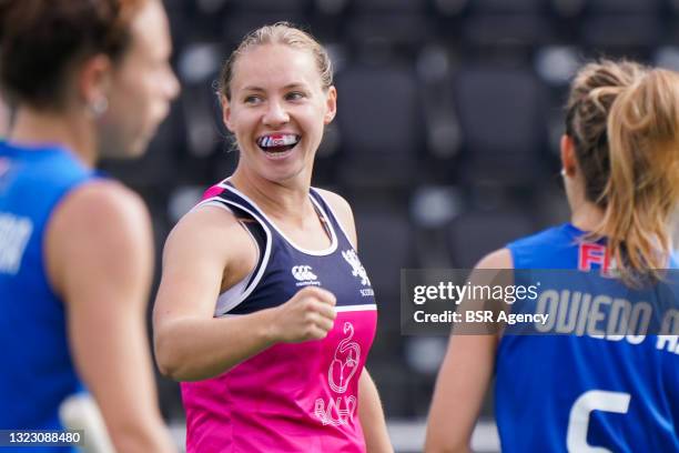 1,071 Sarah Robertson Photos & High Res Pictures - Getty Images