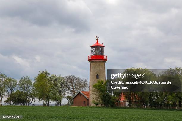 lighthouse staberhuk, fehmarn island, schleswig-holstein, germany - fehmarn stock pictures, royalty-free photos & images