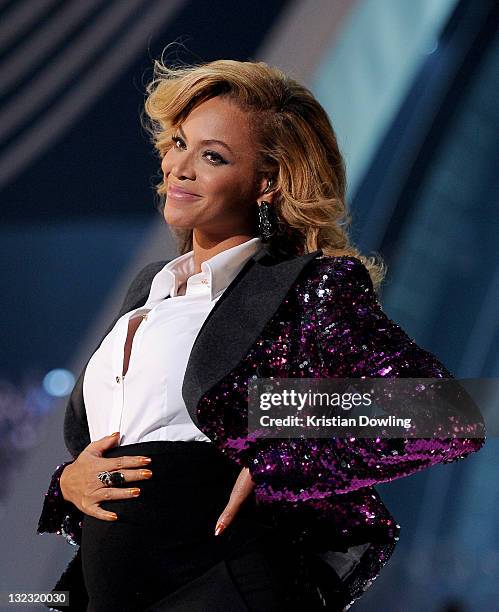 2,248 Beyonce Vma Performance Stock Photos, High-Res Pictures, and ...