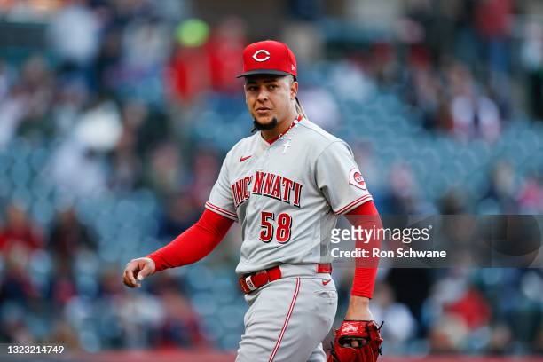 Luis Castillo of the Cincinnati Reds walks off the field after the fourth inning at Progressive Field on May 08, 2021 in Cleveland, Ohio.