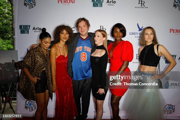 Alexandra Rourke Alexandra Orourke Photos and Premium High Res Pictures - Getty Images
