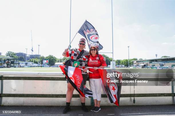 Saracens fans pose for a photo prior to the Greene King IPA Championship Play Off Final 1st Leg match between Ealing Trailfinders and Saracens at...