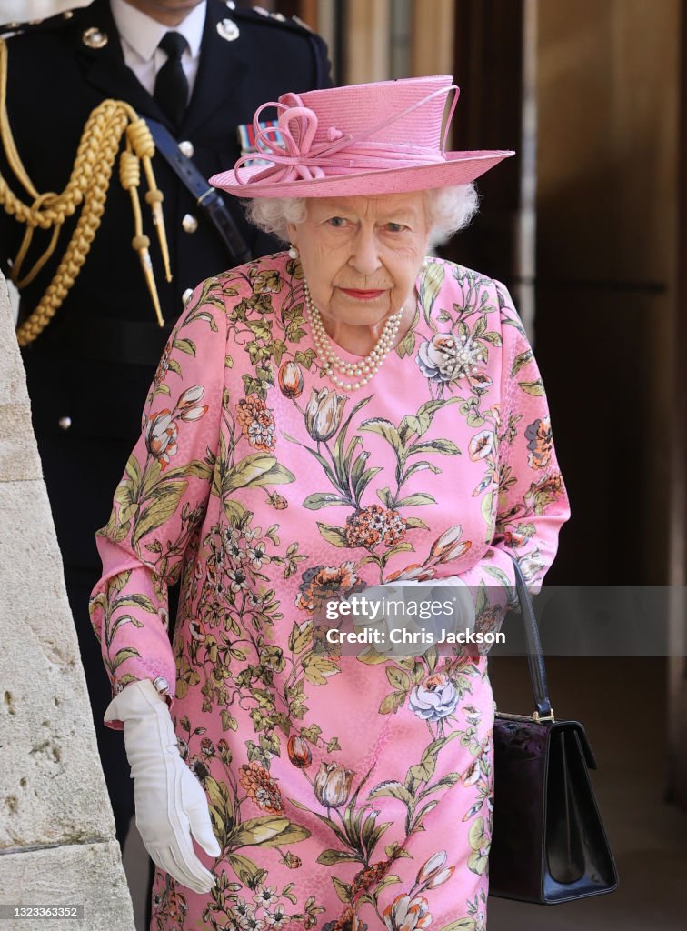 The Queen Invites The President Of The United States And The First Lady To Tea
