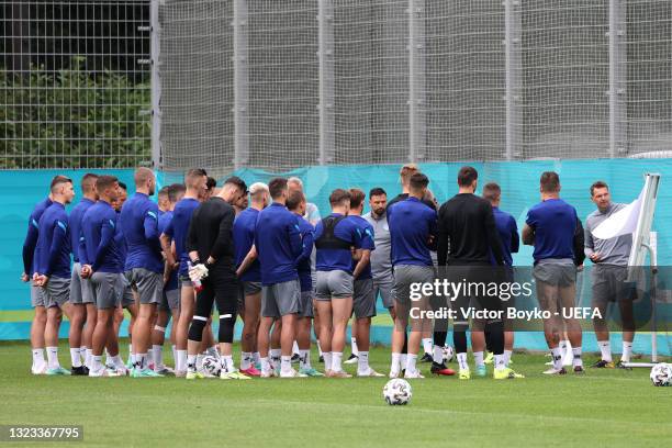 Players of Slovakia warm up during the Slovakia Training Session ahead of the Euro 2020 Group E match between Poland and Slovakia at Saint Petersburg...