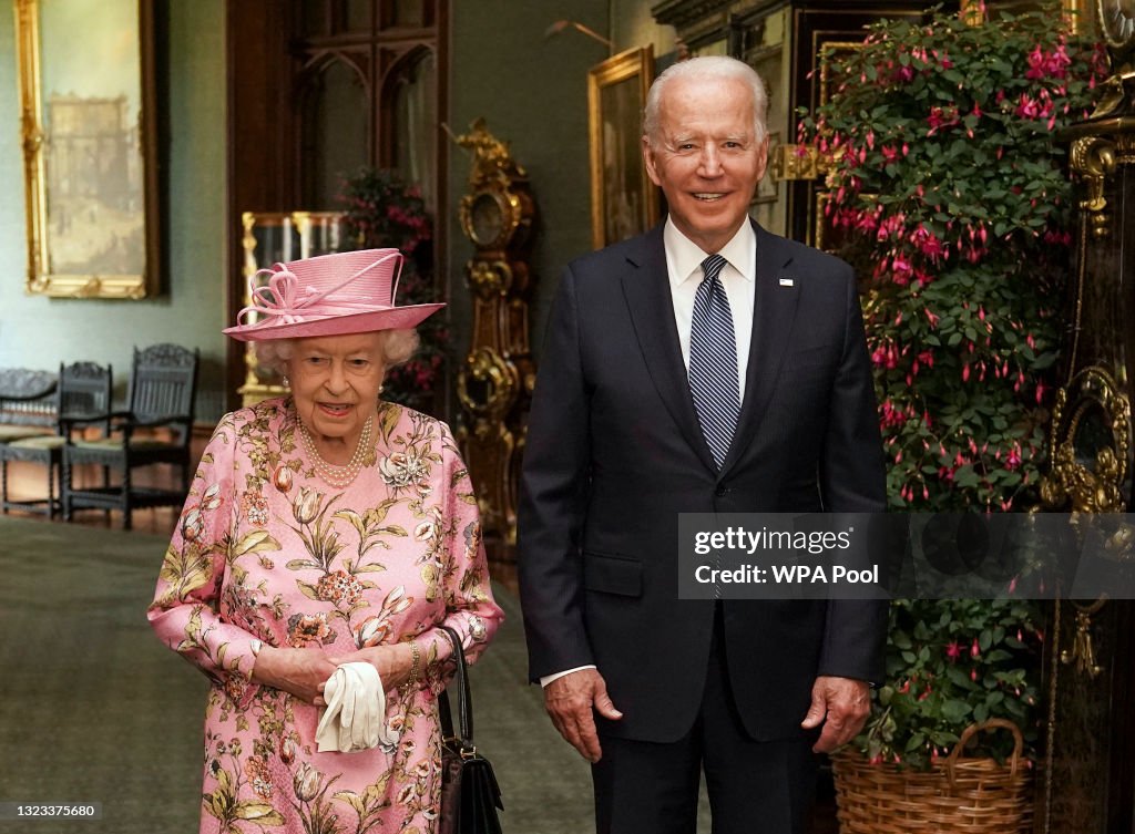 The Queen Invites The President Of The United States And The First Lady To Tea