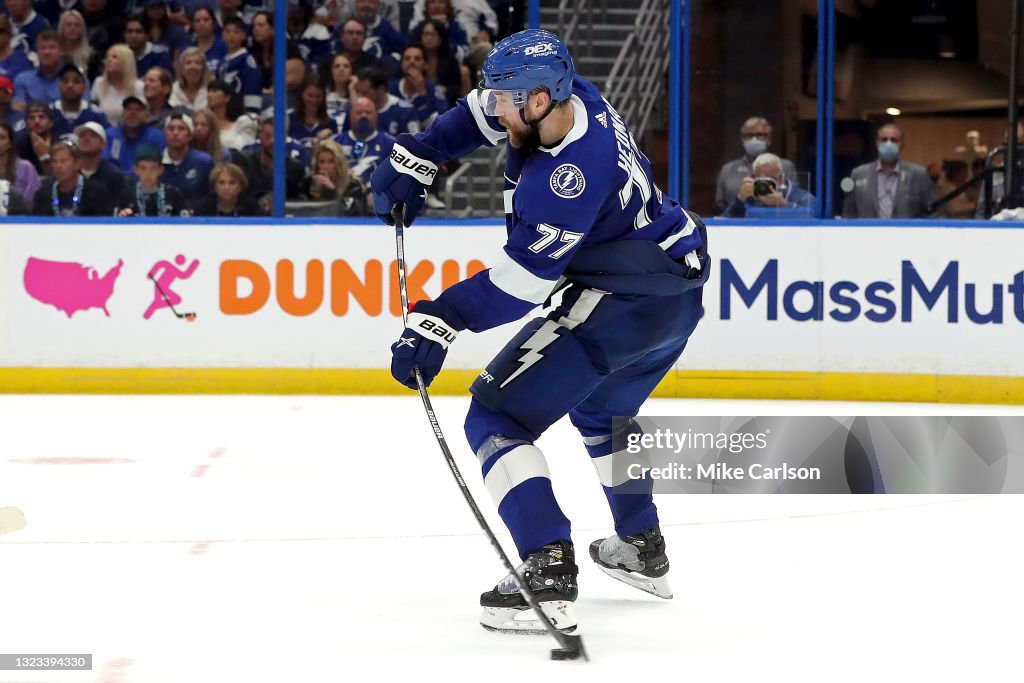 New York Islanders v Tampa Bay Lightning - Game One