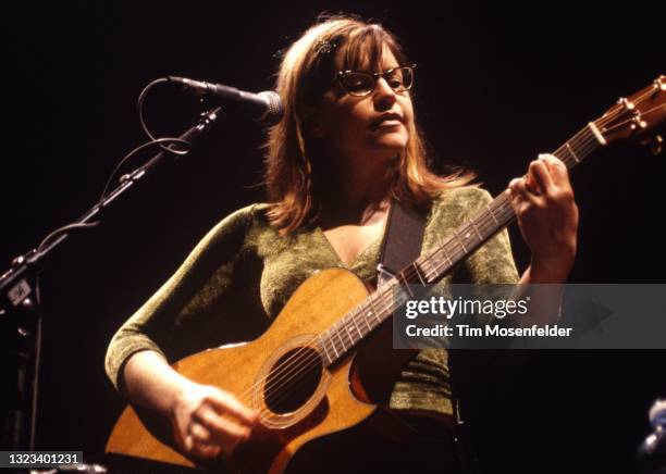 Lisa Loeb performs at San Jose State Event Center on March 9, 1998 in San Jose, California.
