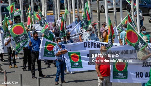 Farmers demonstrate in defense of a Common Agricultural Policy in a rally by the Portuguese National Confederation of Agriculture with the presence...