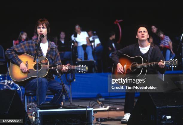 Pete Droge and Mike McCready perform during Neil Young's Annual Bridge School benefit at Shoreline Amphitheatre on October 18, 1998 in Mountain View,...