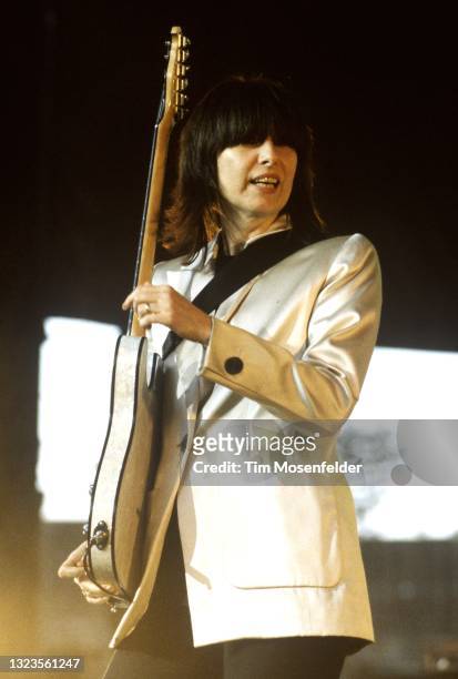 Chrissie Hynde of The Pretenders performs at Shoreline Amphitheatre on August 9, 1998 in Mountain View, California.