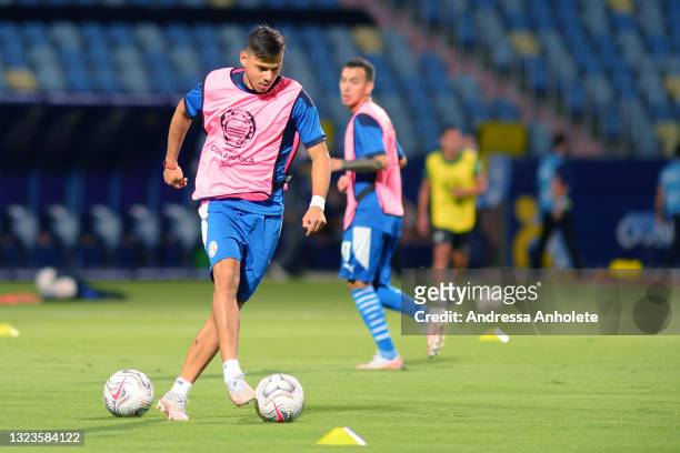 Angel Romero of Paraguay drives the ball during warm up before a Group A match between Paraguay and Bolivia at Estádio Olímpico as part of Copa...