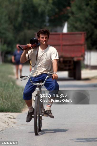 Serbian civilian patrols at the village of Tenja during the ethnic conflict between Serbs and Croats in the eastern Croatian region of Slavonia on...