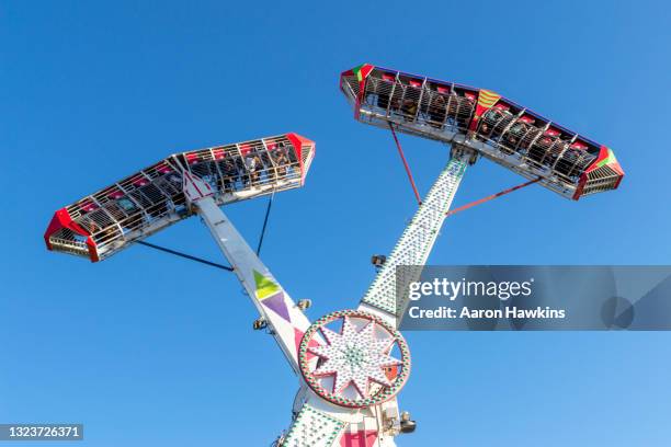 Ferris Wheel Decoration Photos and Premium High Res Pictures - Getty Images