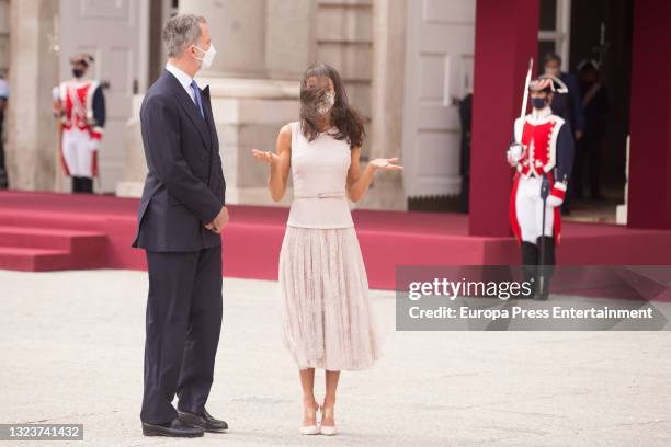 Their Majesties King Felipe and Queen Letizia receive the President of the Republic of Korea, Moon Jae-in, and his wife, Kim Jung-sook, with military...