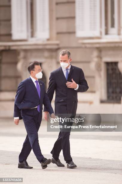 Their Majesties King Felipe and Queen Letizia receive the President of the Republic of Korea, Moon Jae-in, and his wife, Kim Jung-sook, with military...