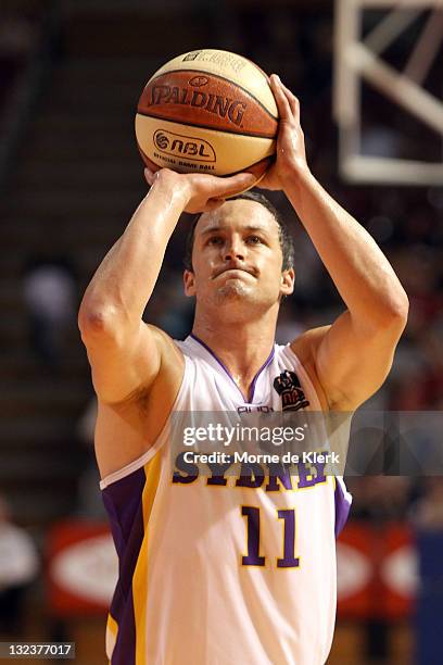 Aaron Bruce of the Kings shoots during the round six NBL match between the Adelaide 36ers and the Sydney Kings at Adelaide Arena on November 12, 2011...