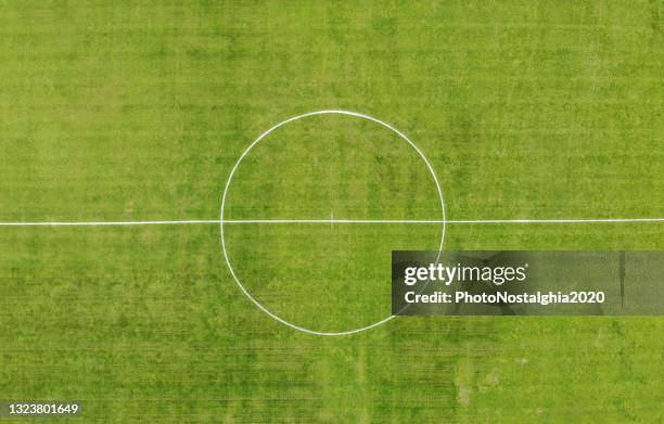 a soccer field seen from above - eurocopa fotografías e imágenes de stock