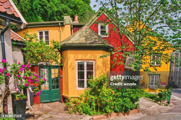 oslo / old houses - oslo stockfoto's en -beelden