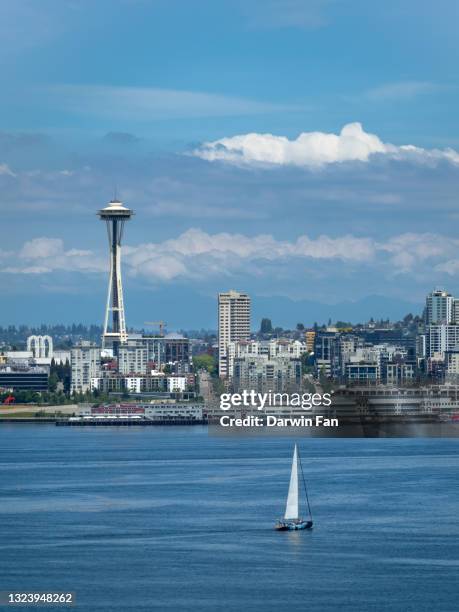 13 Seattle Skyline Spring Stock Photos, High-Res Pictures, and Images ...