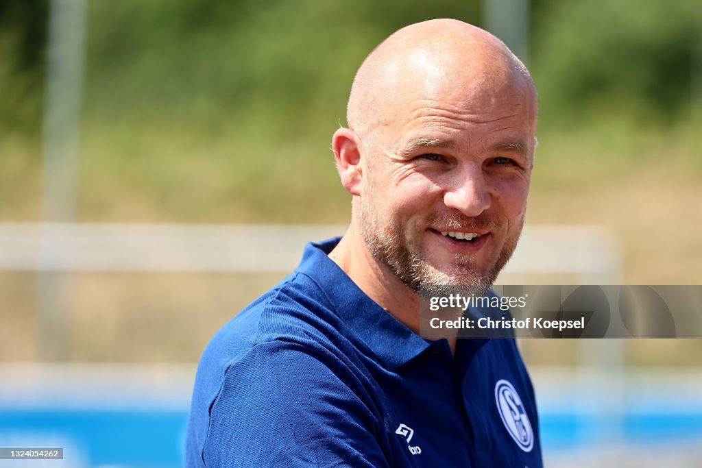 FC Schalke 04 - Training Session