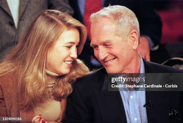 Paul Newman and daughter Claire Olivia Newman attend « La Marche du Siecle » TV show on February 20, 1996 in Paris, France.