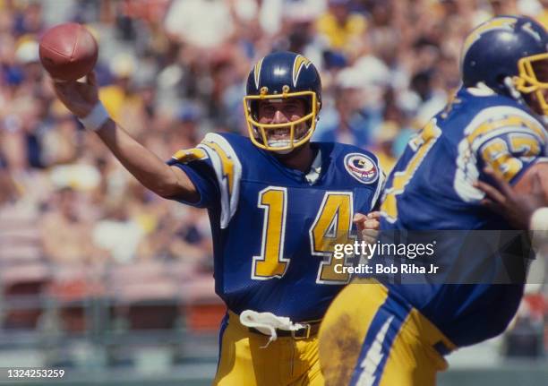San Diego Charger QB Dan Fouts during playoff game action against Houston Oilers, September 30, 1990 in San Diego, California.