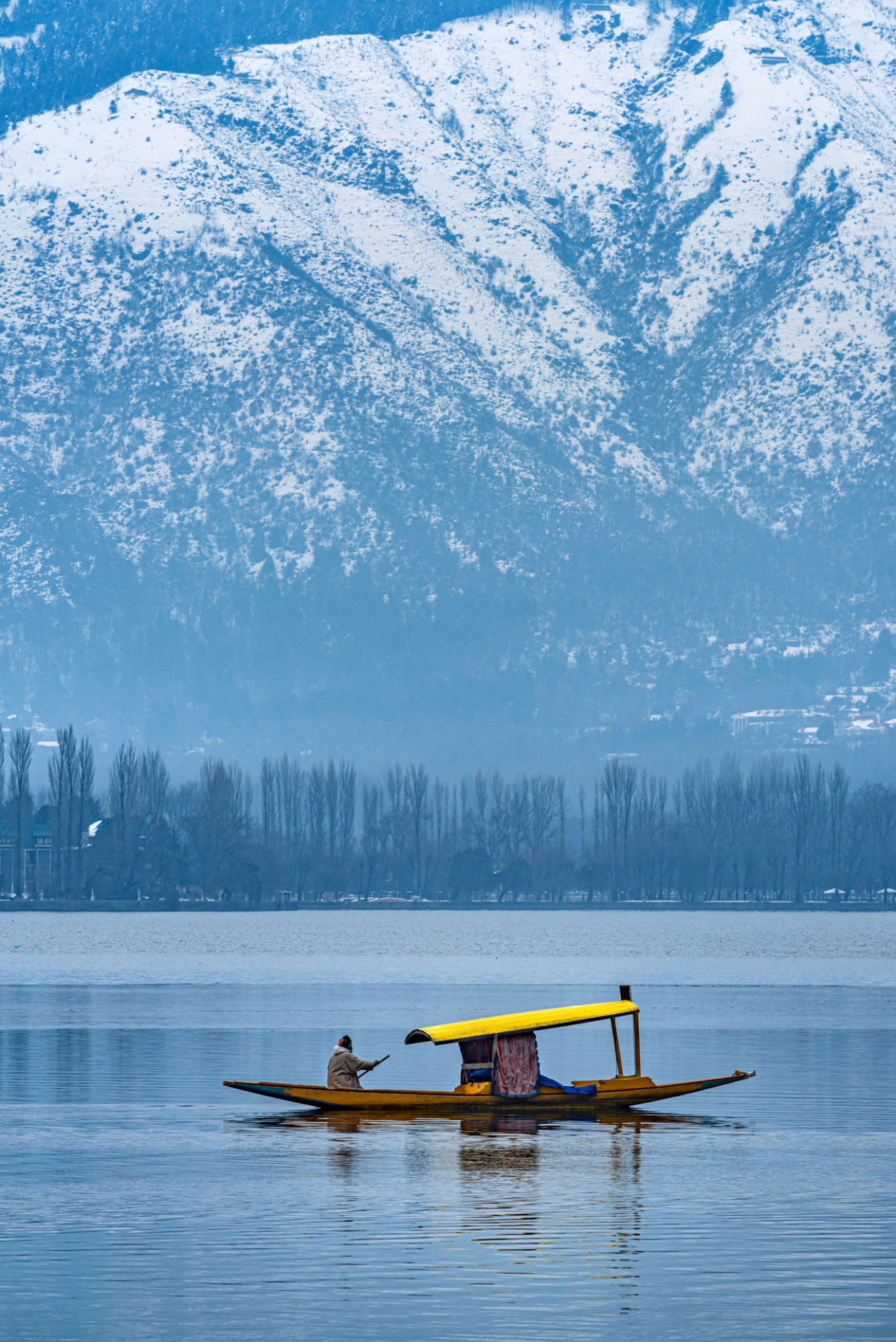 kashmir houseboat